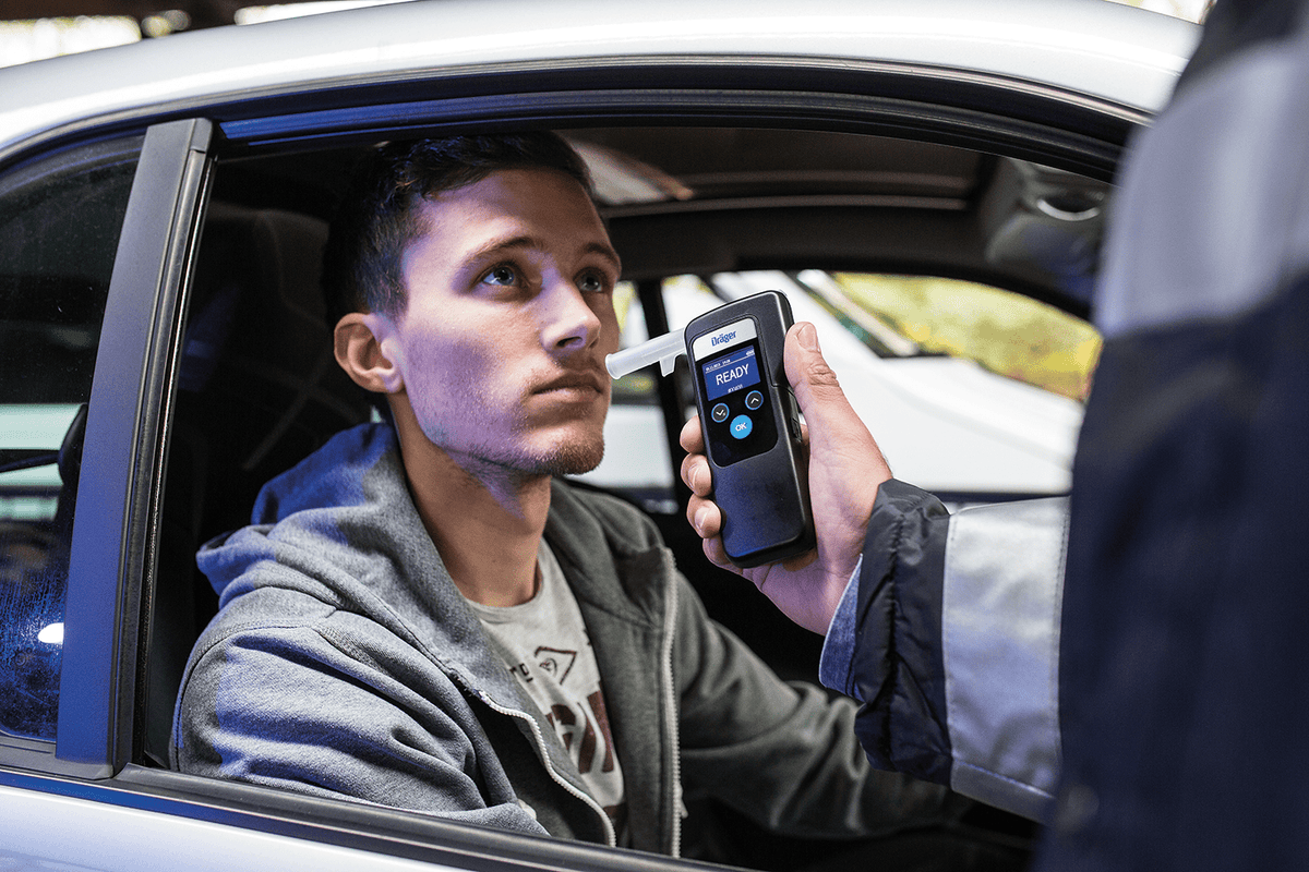 Dräger Alcotest 6000 Alkoholtester + 25 Mundstücke & Kalibrier-Gutschein