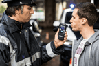 Dräger Alcotest 6000 Alkoholtester + 25 Mundstücke & Kalibrier-Gutschein