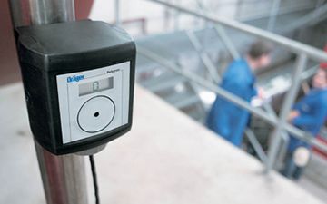 Dräger Polytron 3000, stationary gas detector for the safe detection of oxygen O2