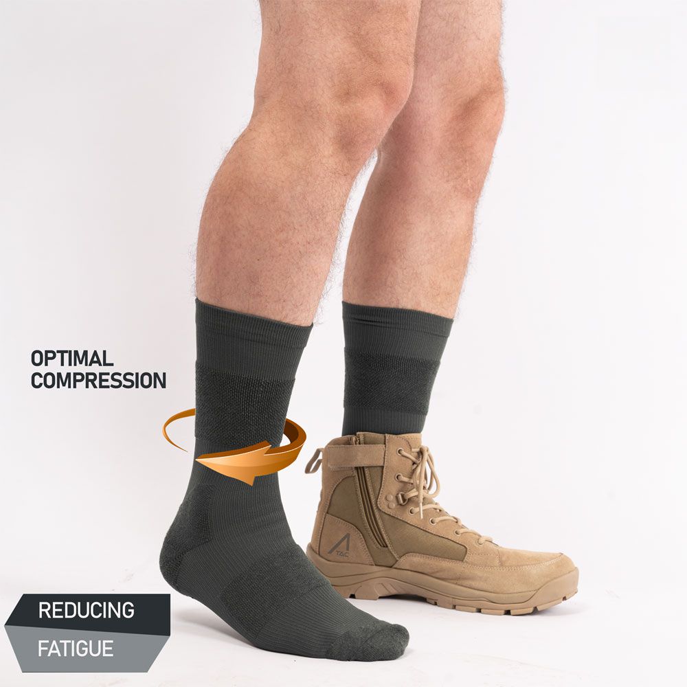 ACE Schakal Socken - 3 Paar taktische Strümpfe mit Merino-Wolle & Antiblasen-Polster - Wandern & Trekking - Schwarz - 44.5-46