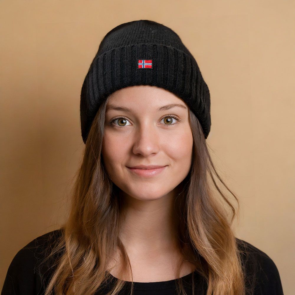 ACE Norway Winter-Mütze aus Schaf-Wolle - warme Strickmütze für Damen & Herren - weiche Wollmütze für Erwachsene - Schwarz
